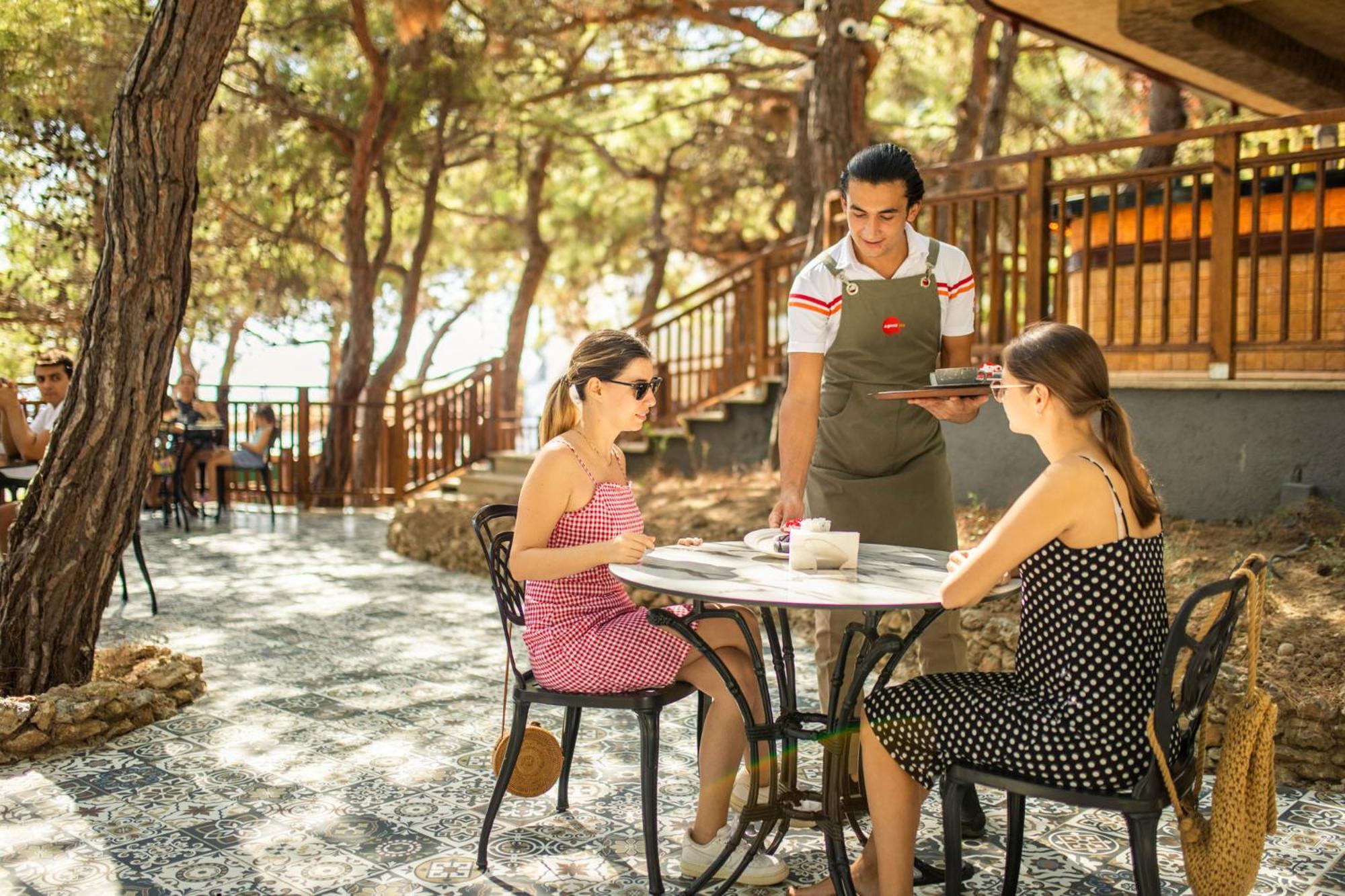 אלאניה A Good Life Utopia Family Resort מראה חיצוני תמונה